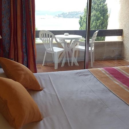 83 Hotel Le Lavandou Exterior photo